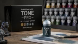 Illustration éditoriale de Warhammer Tone Pro : le système 1-5 dévoile 150 nouvelles peintures
